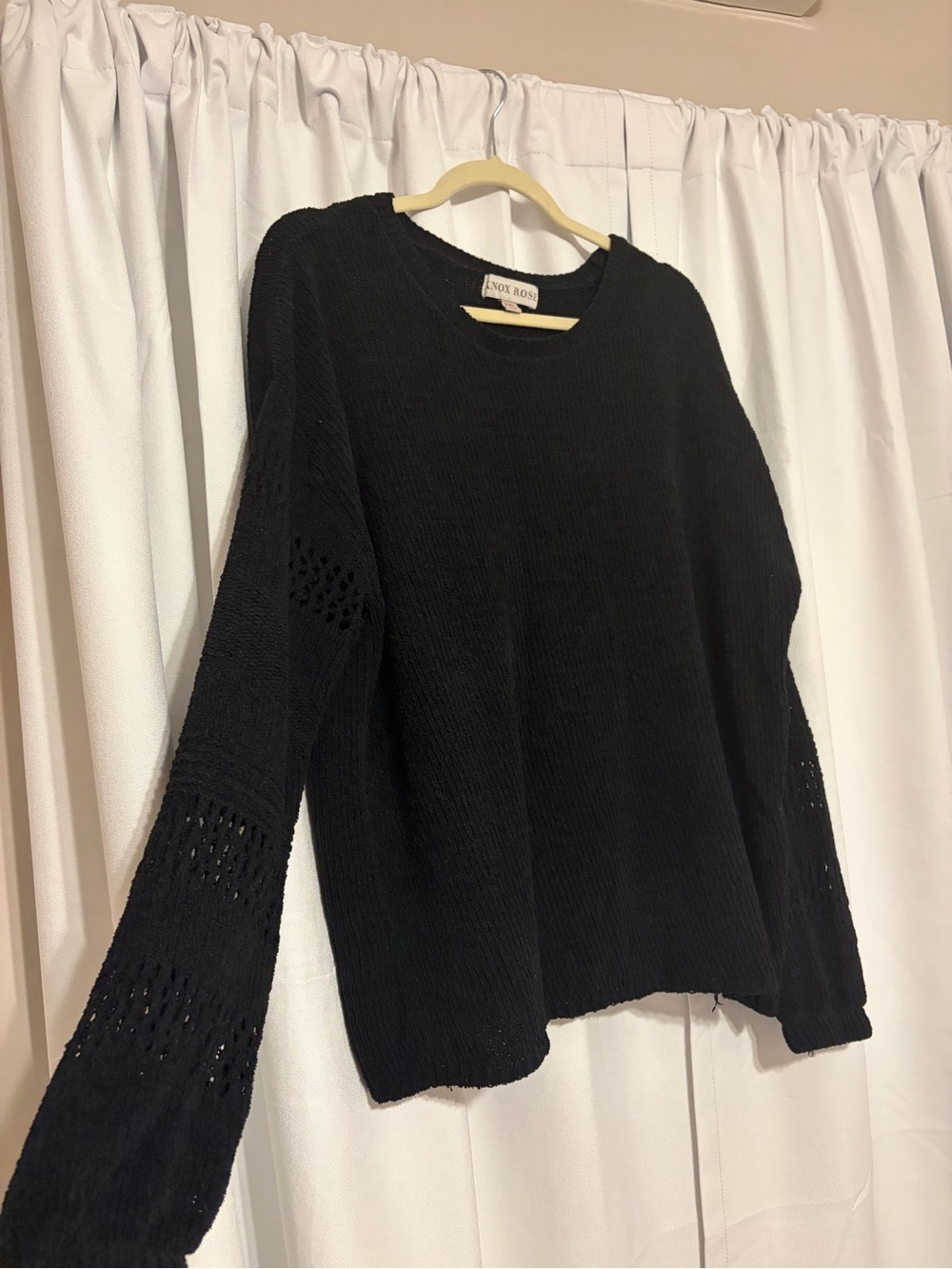 Knox Rose Black Open-Knit Sleeve Crewneck Sweater